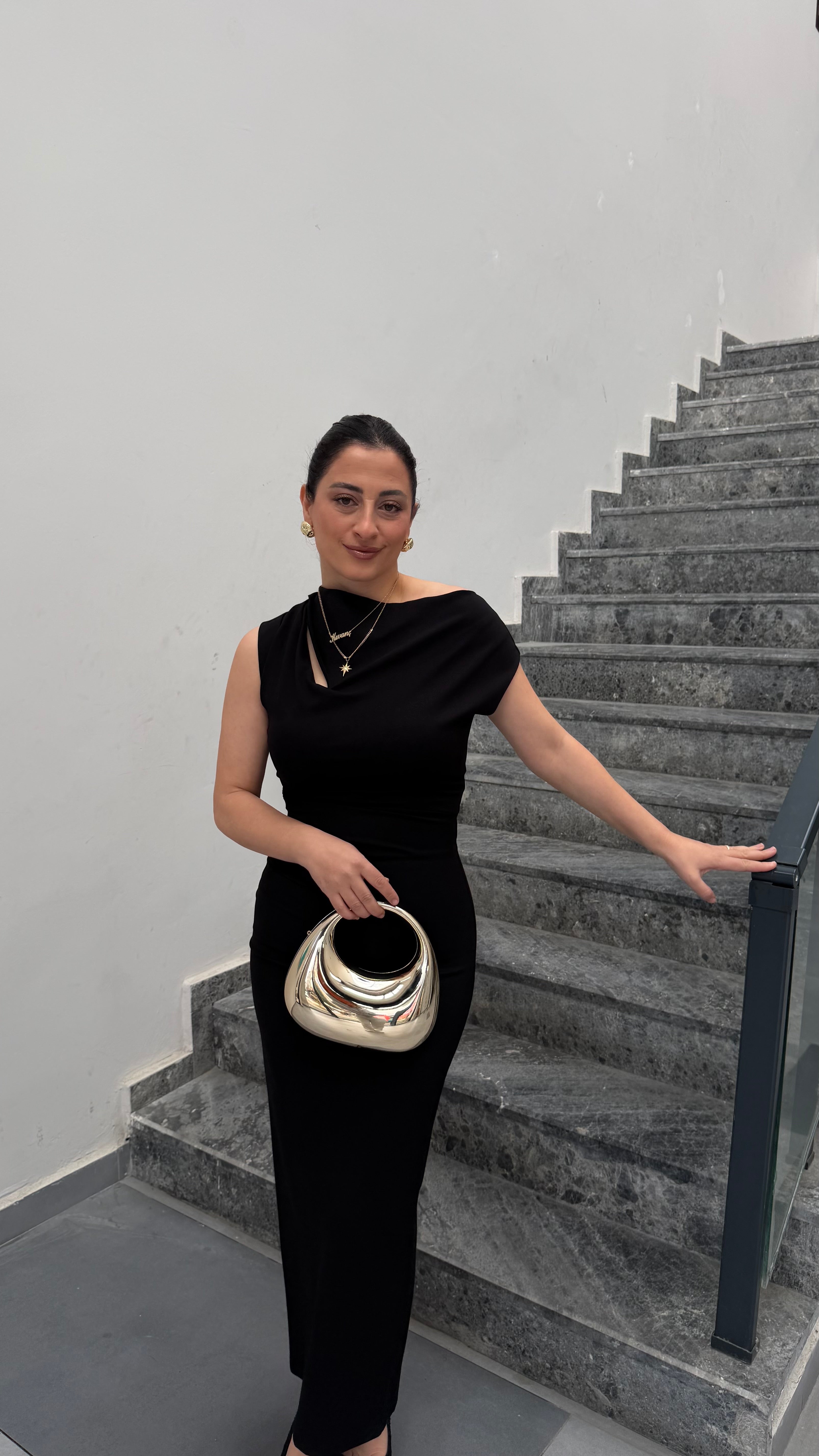 Omuz Detaylı Crep Elbise - siyah