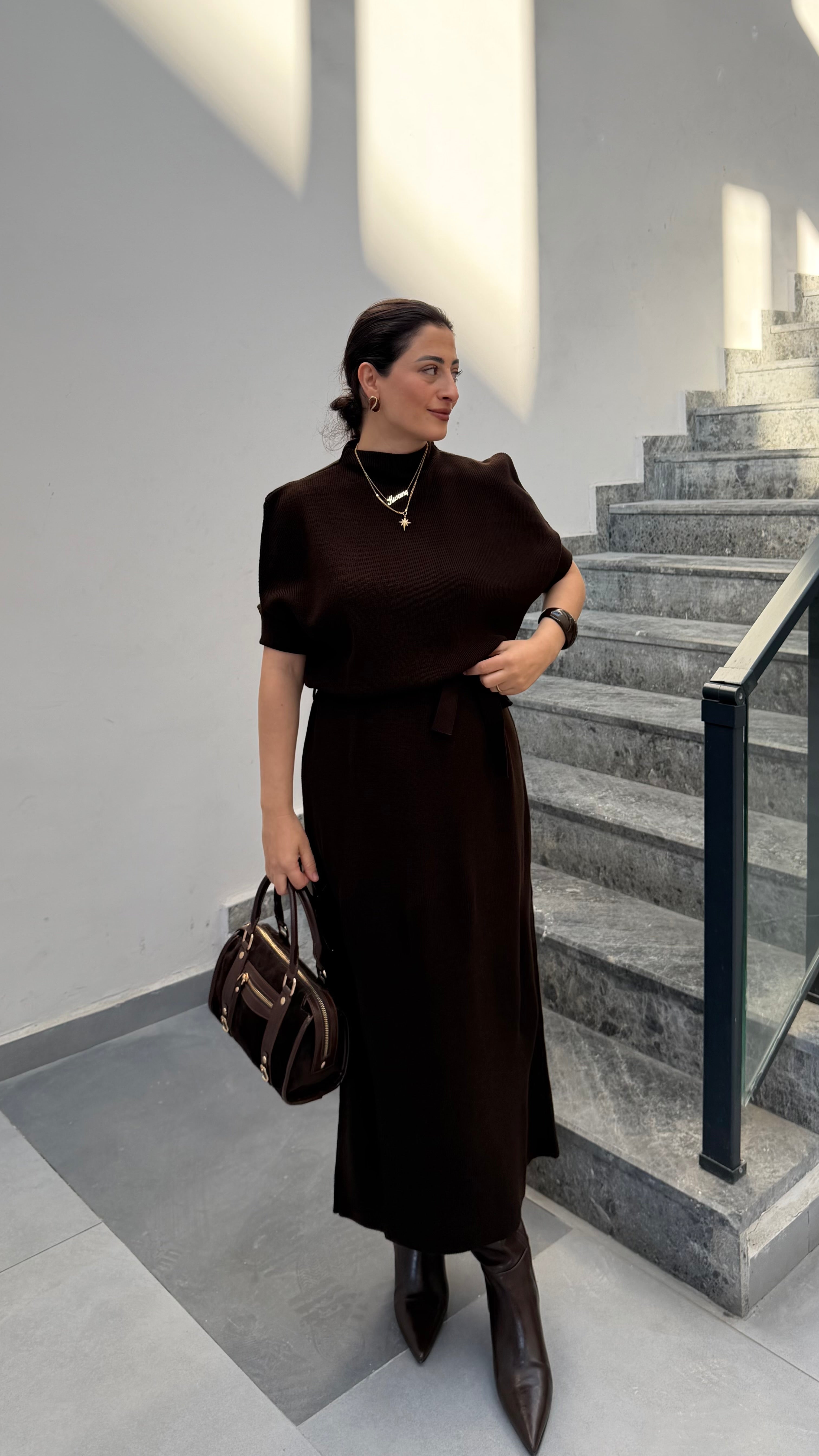 Kuşaklı Triko Midi Elbise