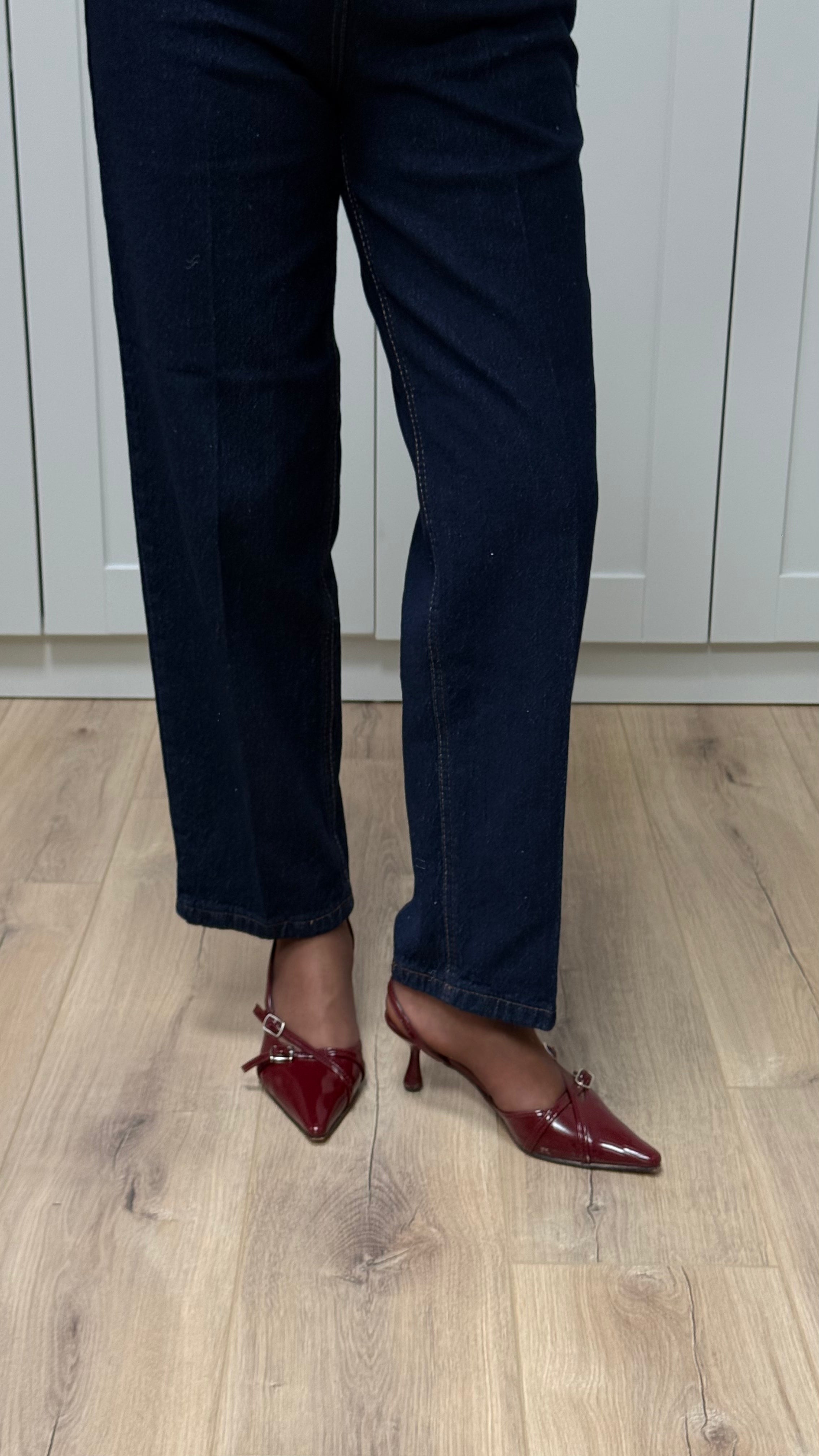 SÜET KEMERLİ BOYFİT JEAN PANTOLON